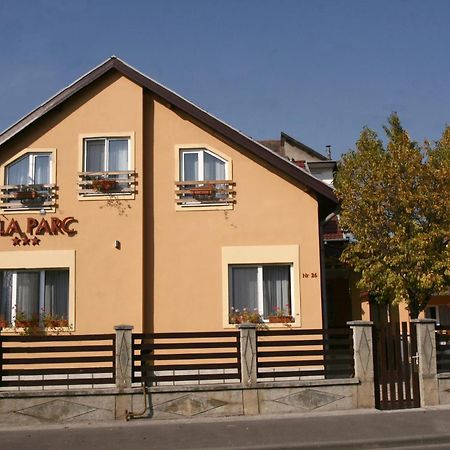 Vila Parc Клуж-Напока Екстериор снимка