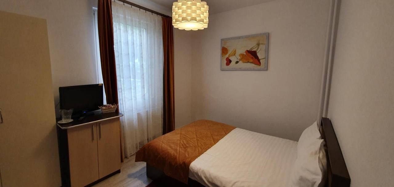 Vila Parc Клуж-Напока Екстериор снимка