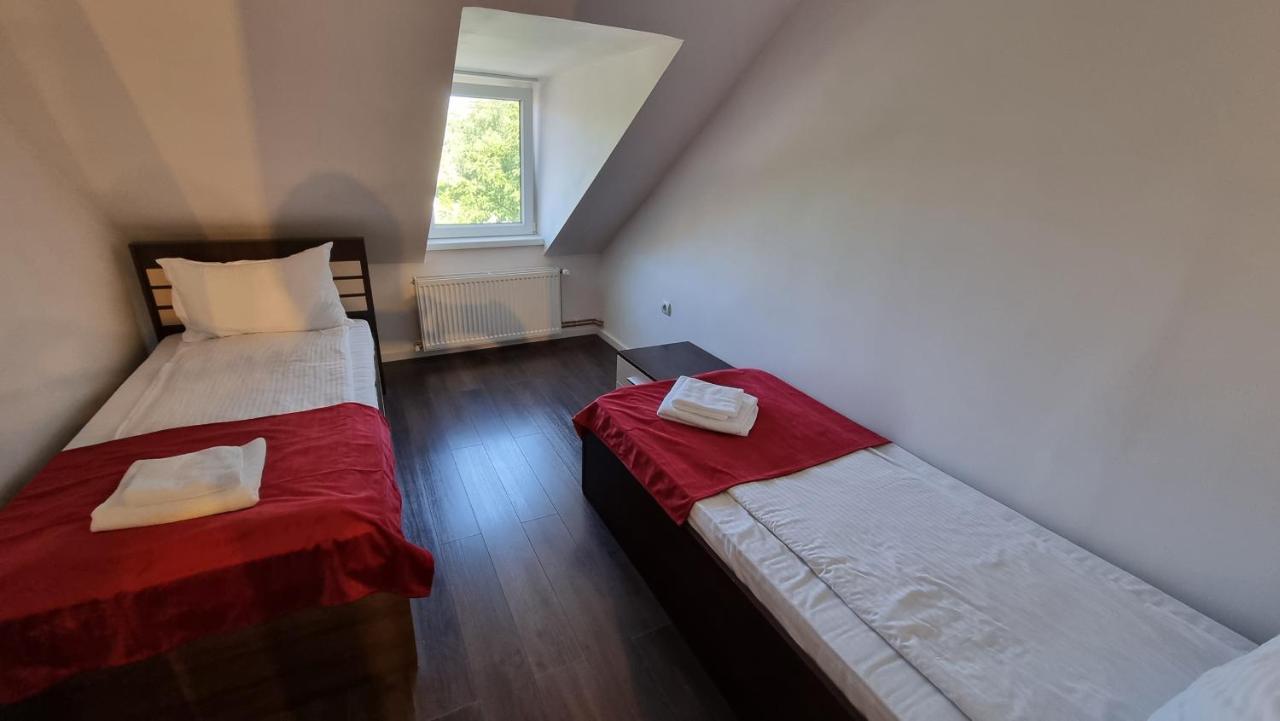 Vila Parc Клуж-Напока Екстериор снимка