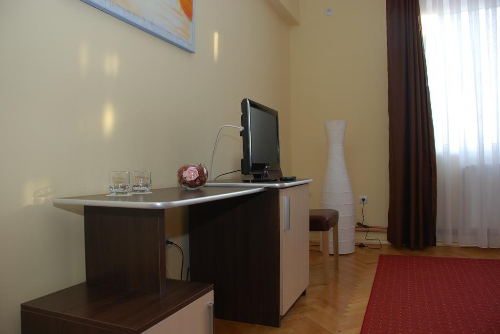 Vila Parc Клуж-Напока Екстериор снимка