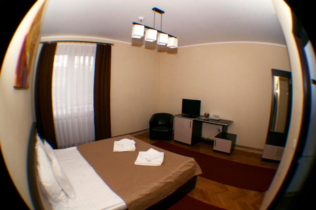 Vila Parc Клуж-Напока Екстериор снимка